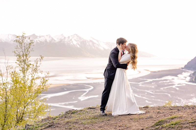 Alaska wedding photographer