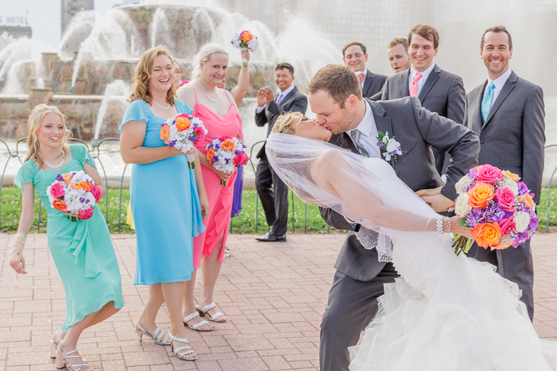 Buckingham fountain Chicago wedding photographer