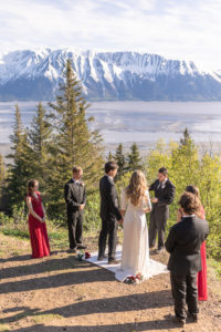 Alaska-Elopement-Photographers