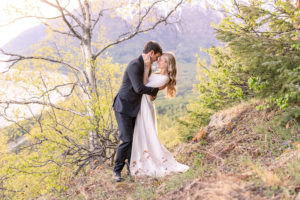 Alaska-Elopement-Photographer